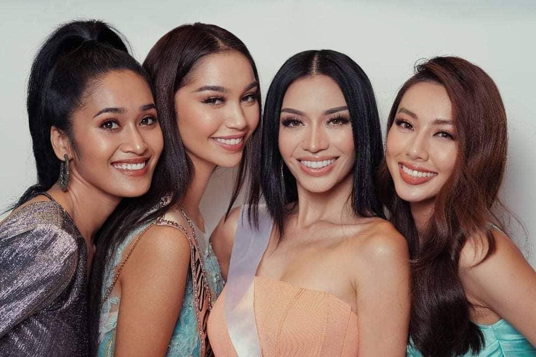 Thuỳ Tiên đụng màu váy với đương kim Miss Grand, hô vang Việt Nam trong buổi lễ nhận sash ảnh 6