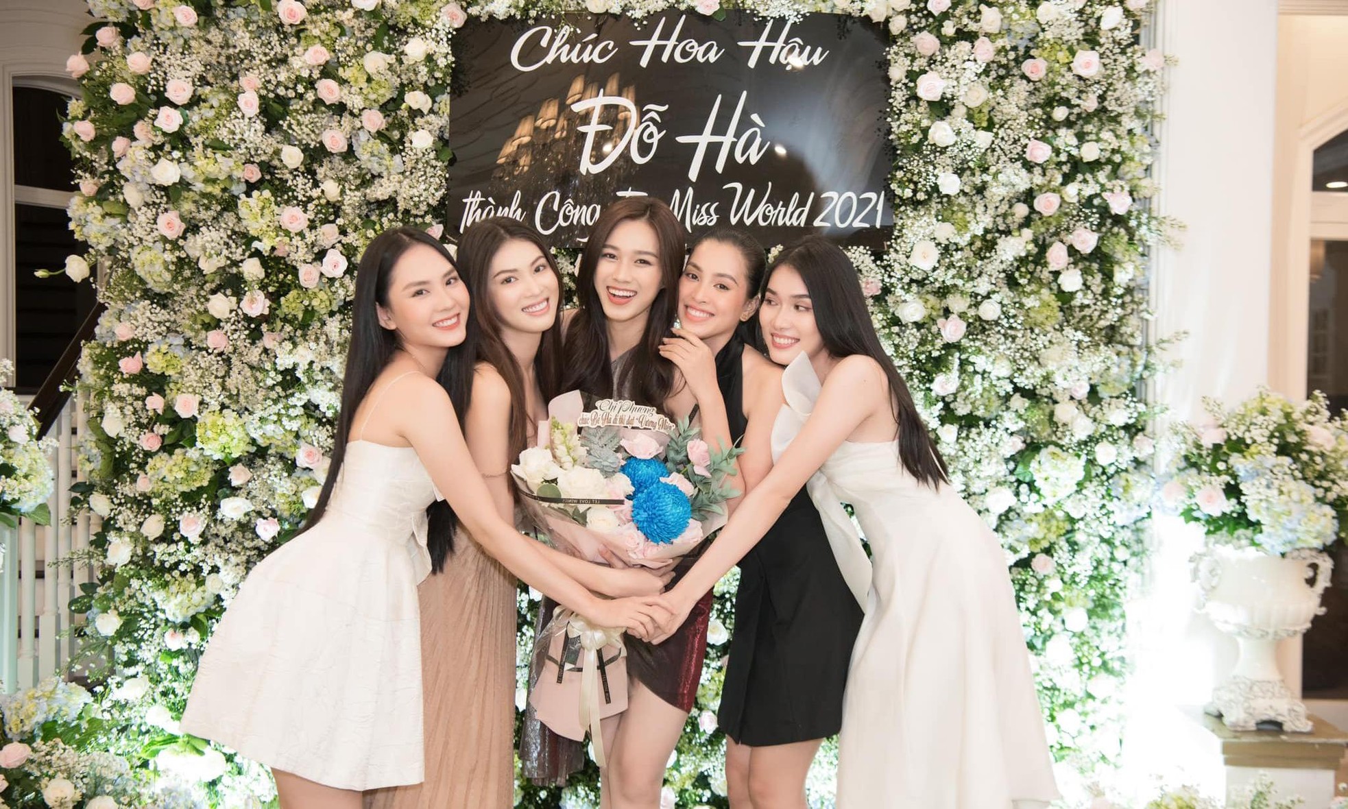 Dàn Hoa, Á hậu đình đám tổ chức tiệc 'truyền may mắn' cho Đỗ Thị Hà trước khi dự thi Miss World ảnh 2