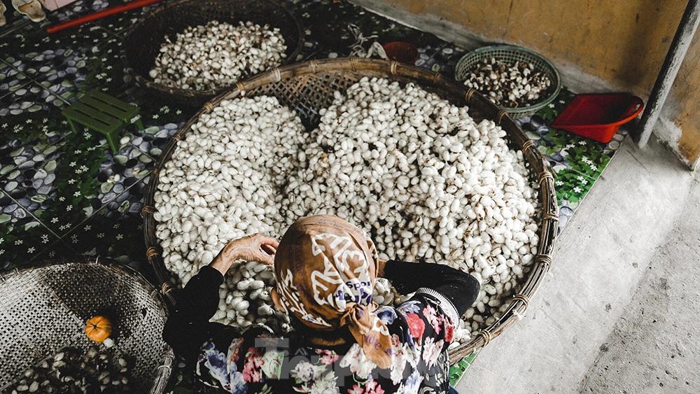 Làng tơ trăm tuổi trên đất Thành Nam ảnh 3