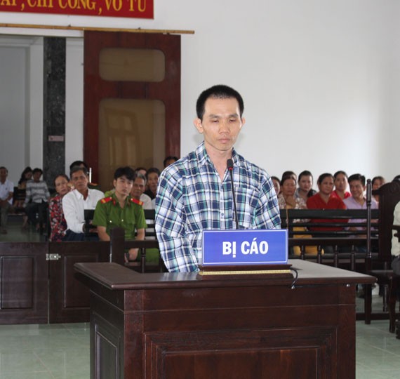 Chặn đường chém người, cướp thùng vàng hơn 1 tỷ, 3 đối tượng lĩnh án nặng ảnh 1