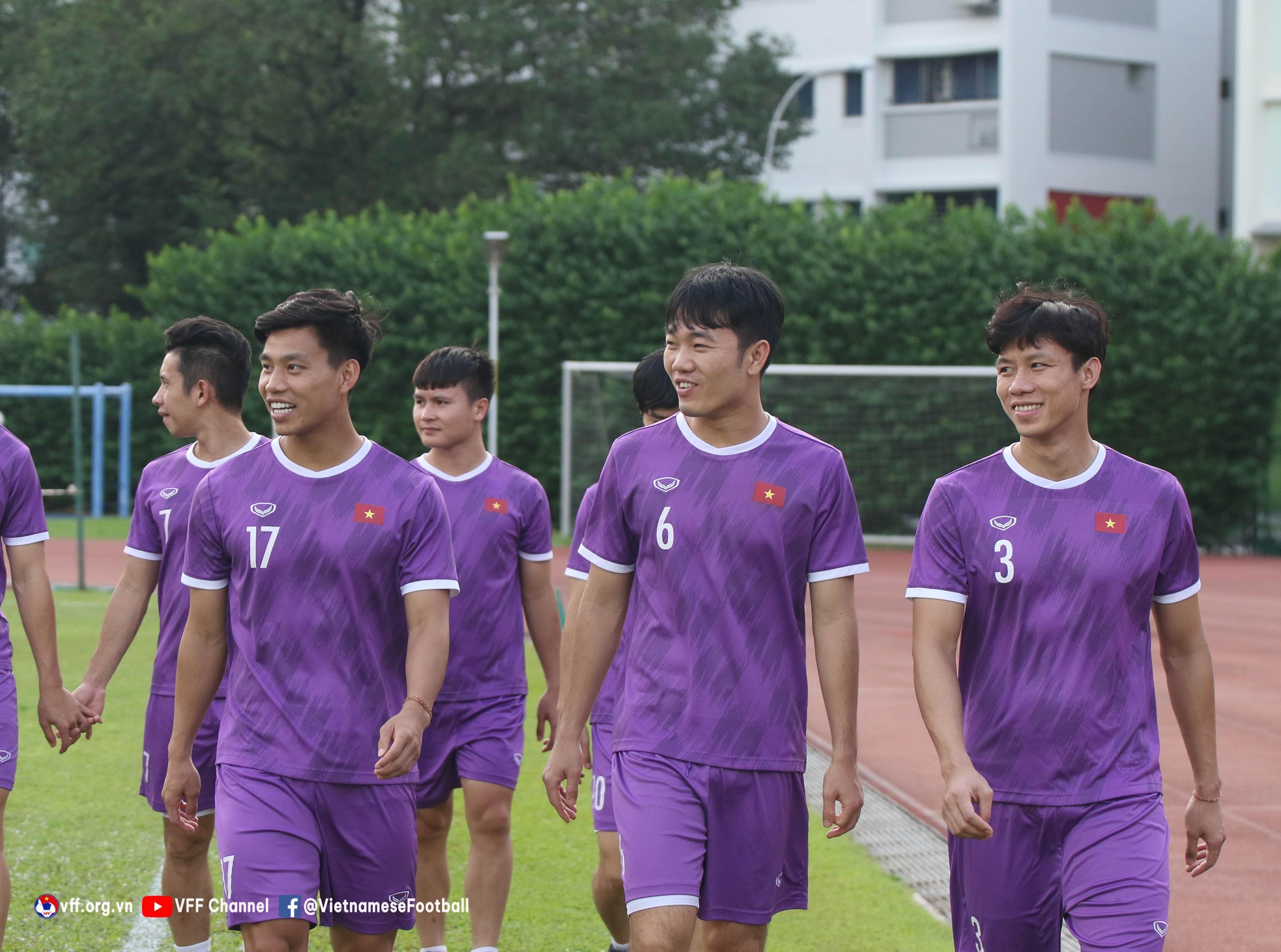 HLV Park Hang-seo khích lệ tinh thần tuyển thủ Việt Nam trước trận gặp Thái Lan ảnh 4