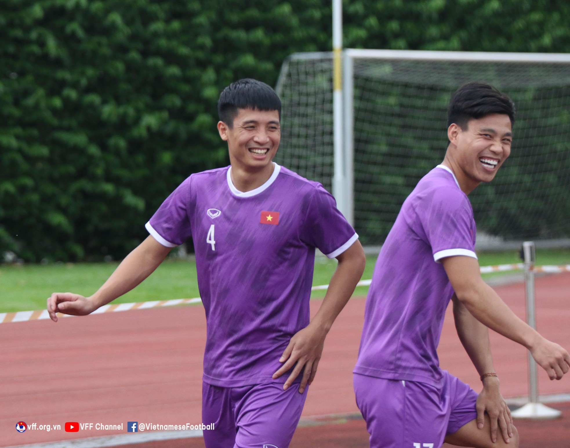 HLV Park Hang-seo khích lệ tinh thần tuyển thủ Việt Nam trước trận gặp Thái Lan ảnh 14