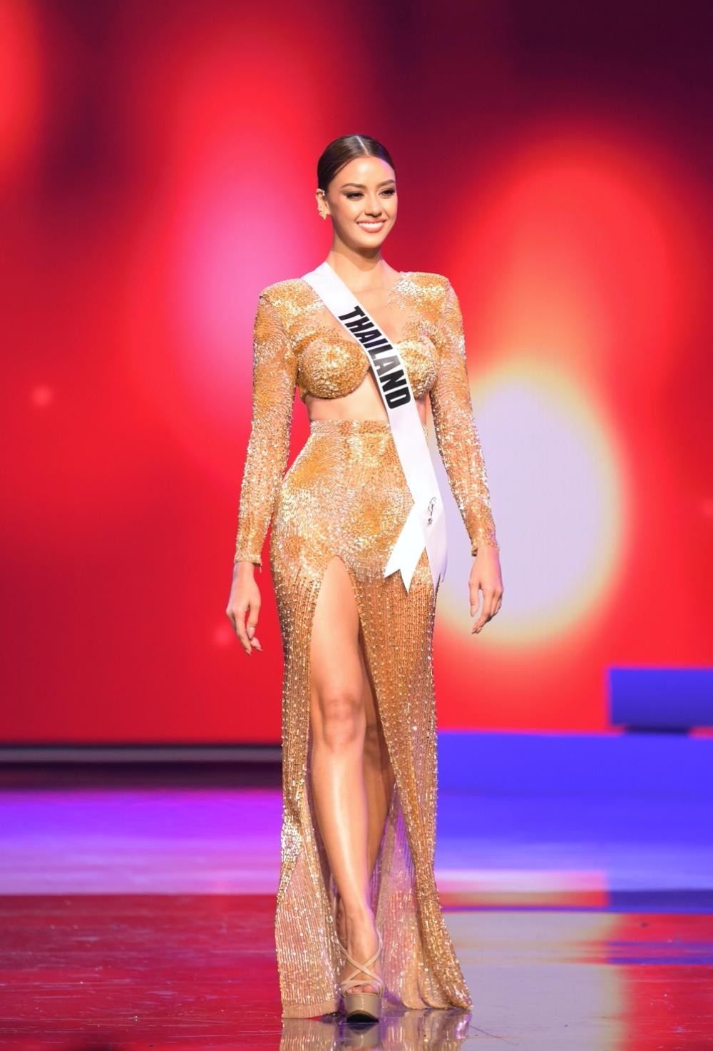 Top 15 thí sinh mặc trang phục dạ hội đẹp nhất Bán kết Miss Universe, Thái Lan dẫn đầu ảnh 1