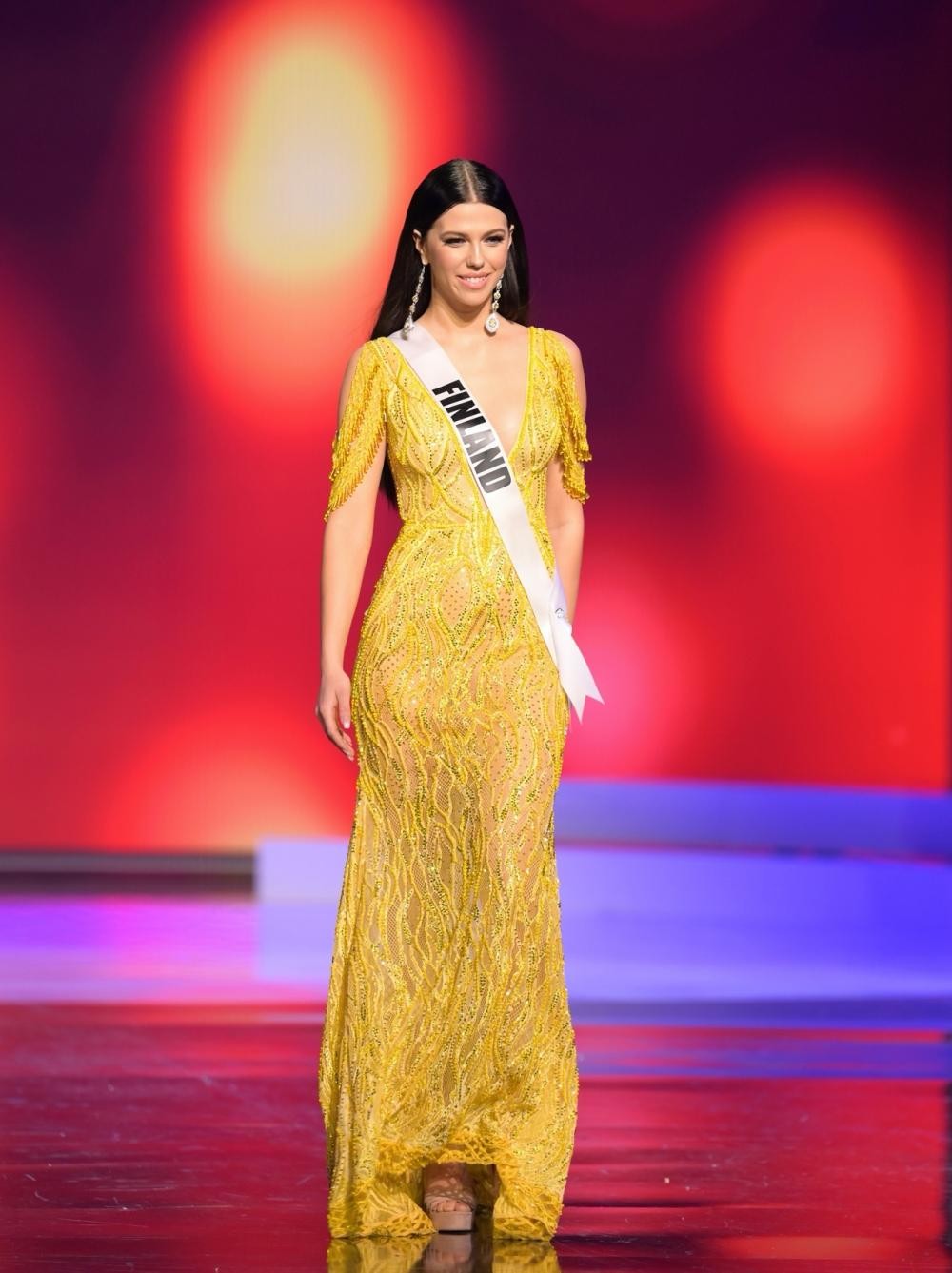 Top 15 thí sinh mặc trang phục dạ hội đẹp nhất Bán kết Miss Universe, Thái Lan dẫn đầu ảnh 10