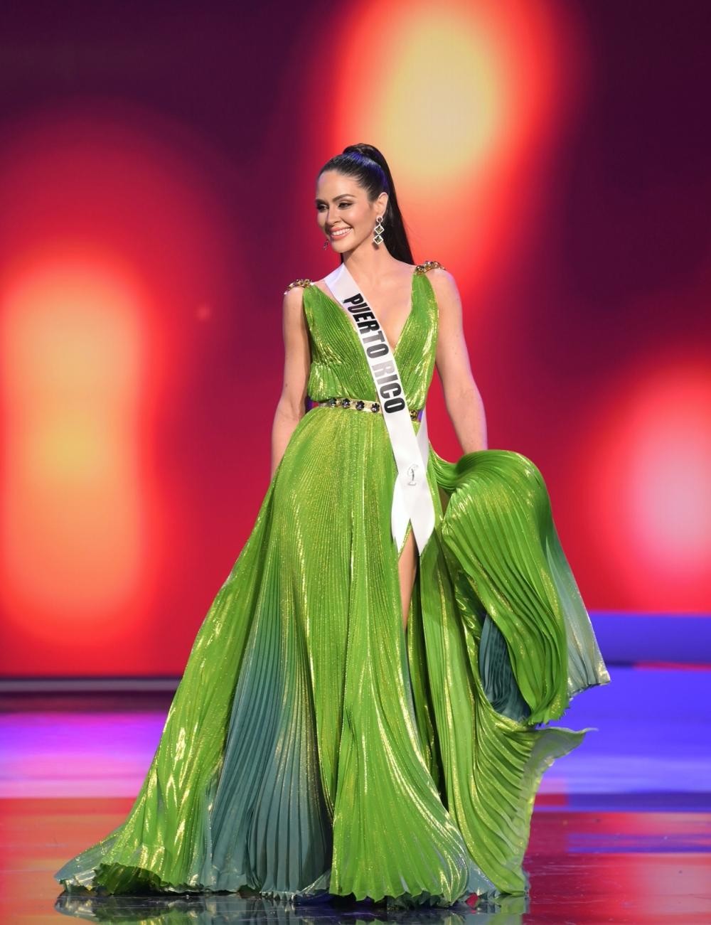 Top 15 thí sinh mặc trang phục dạ hội đẹp nhất Bán kết Miss Universe, Thái Lan dẫn đầu ảnh 7