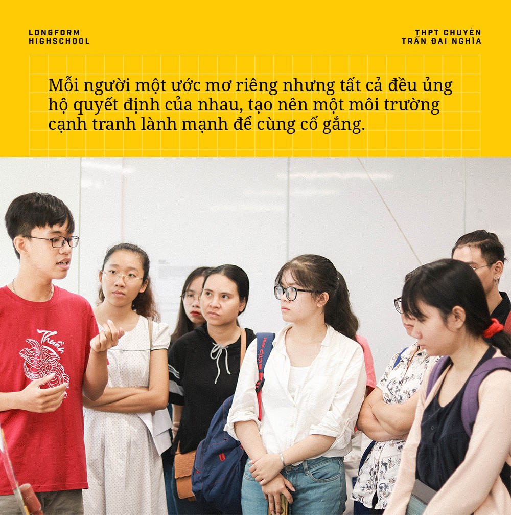 Ngôi trường trong mơ: Những ô cửa sổ sắc màu của trường THPT Chuyên Trần Đại Nghĩa ảnh 6