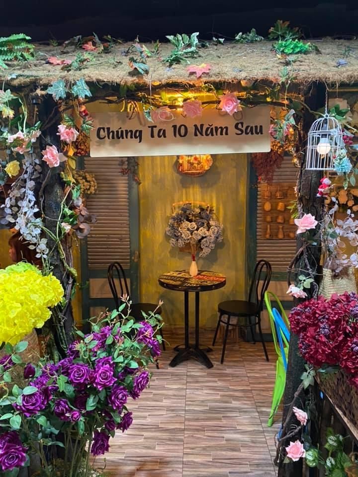 Hẹn hò Sài Gòn: Trốn nắng tại những tiệm trà mát xanh như một khu vườn nhỏ ảnh 8