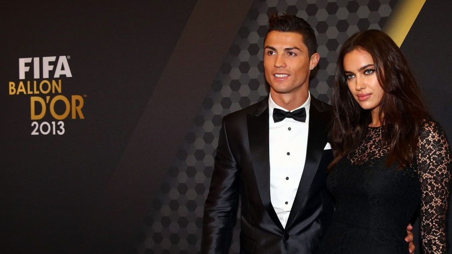 Bồ Ronaldo 'kín cổng cao tường' ở Gala Quả bóng vàng ảnh 1