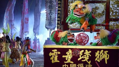 Lộng lẫy lễ hội đường phố Singapore ảnh 12