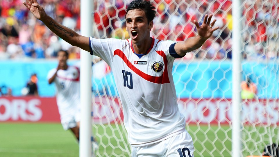 CĐV Costa Rica phát cuồng với chiến thắng lịch sử ảnh 5