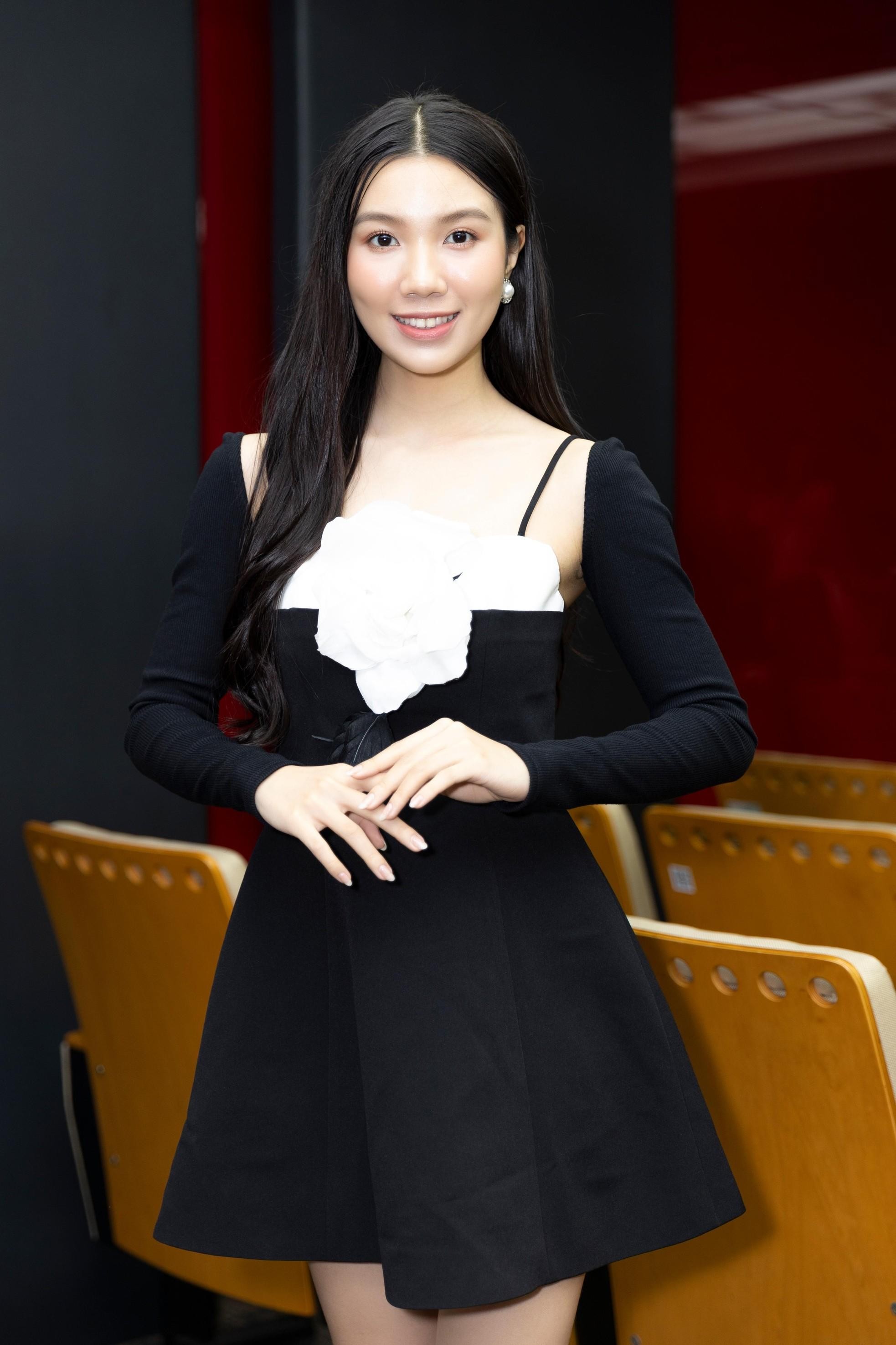 5 cô gái Đại học RMIT tại Hoa hậu Việt Nam 2022 ảnh 5