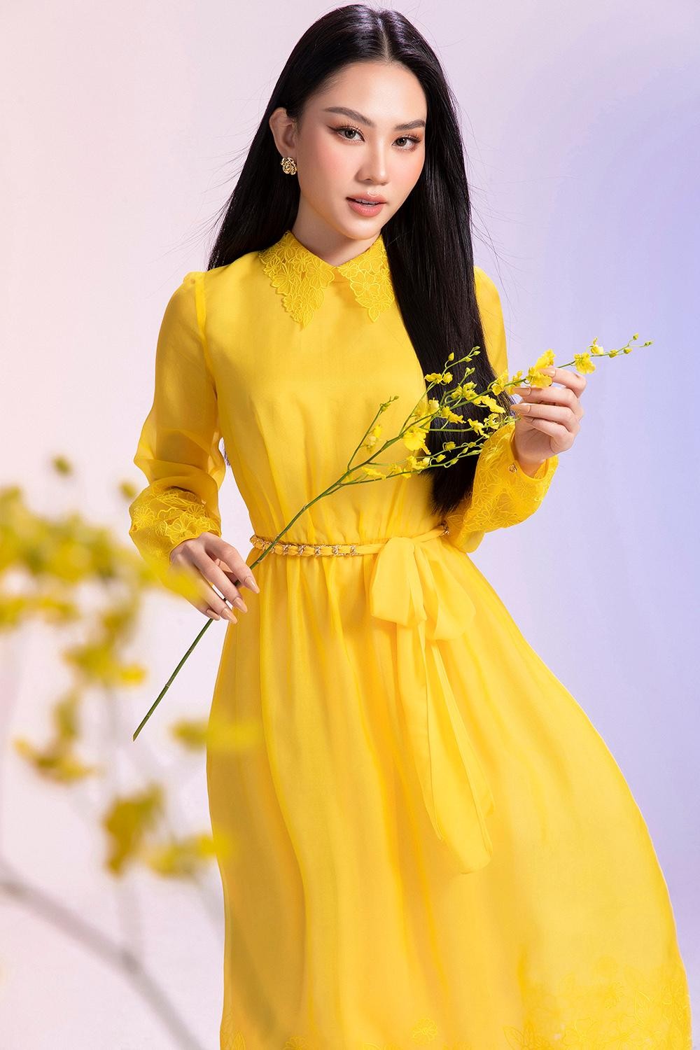 Người đẹp Nhân ái Mai Phương đẹp tựa 'nàng thơ' với loạt váy áo đón Tết ảnh 7