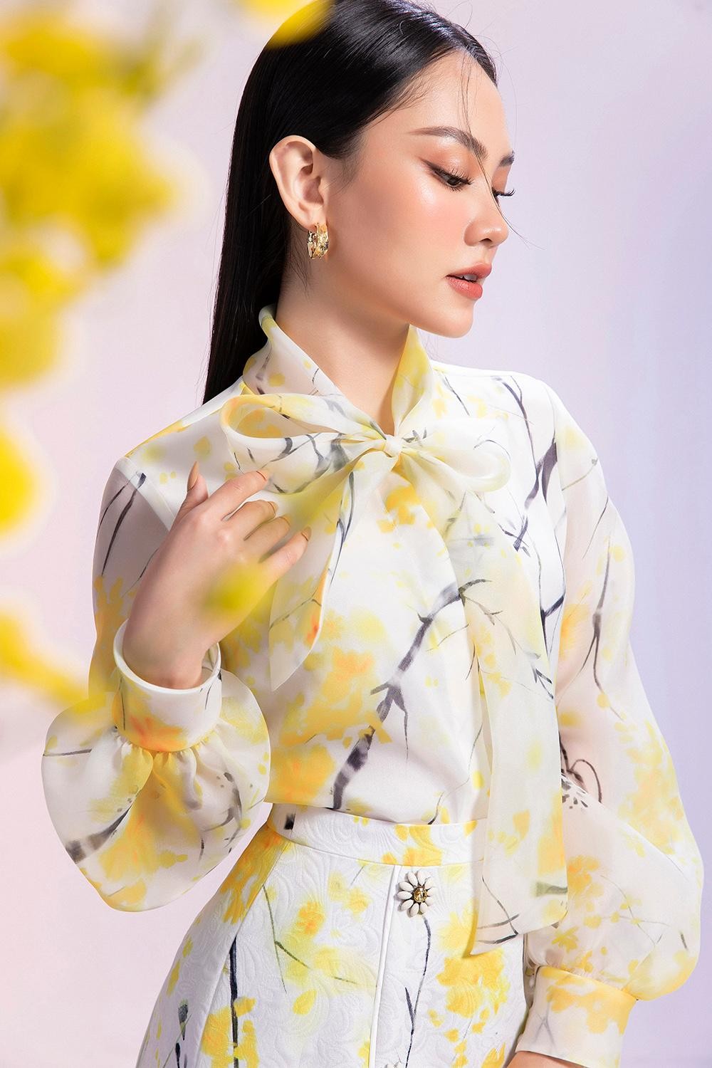 Người đẹp Nhân ái Mai Phương đẹp tựa 'nàng thơ' với loạt váy áo đón Tết ảnh 1