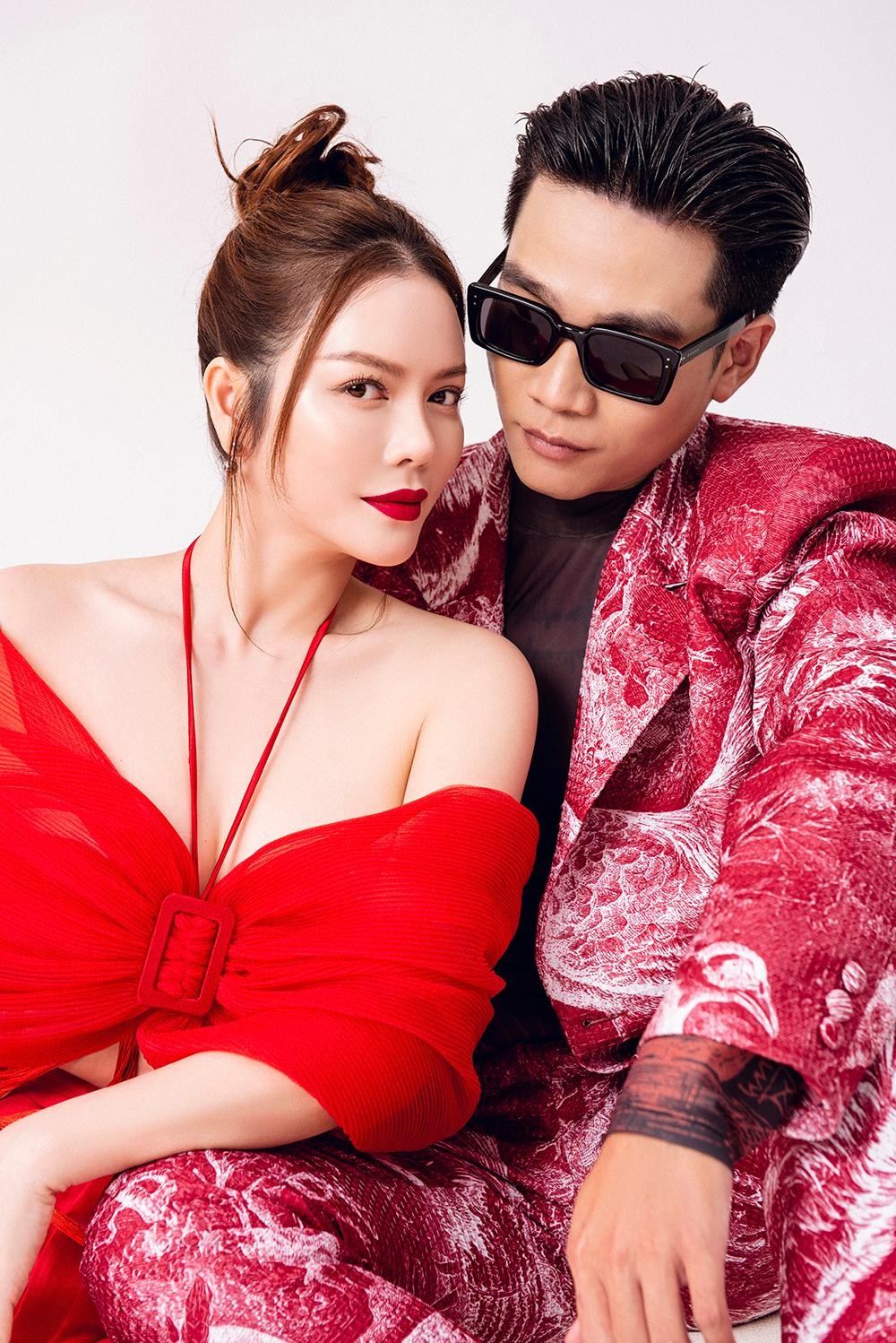 Lý Nhã Kỳ 'tình tứ' bên rapper Wowy trong bộ ảnh đầu năm mới ảnh 11