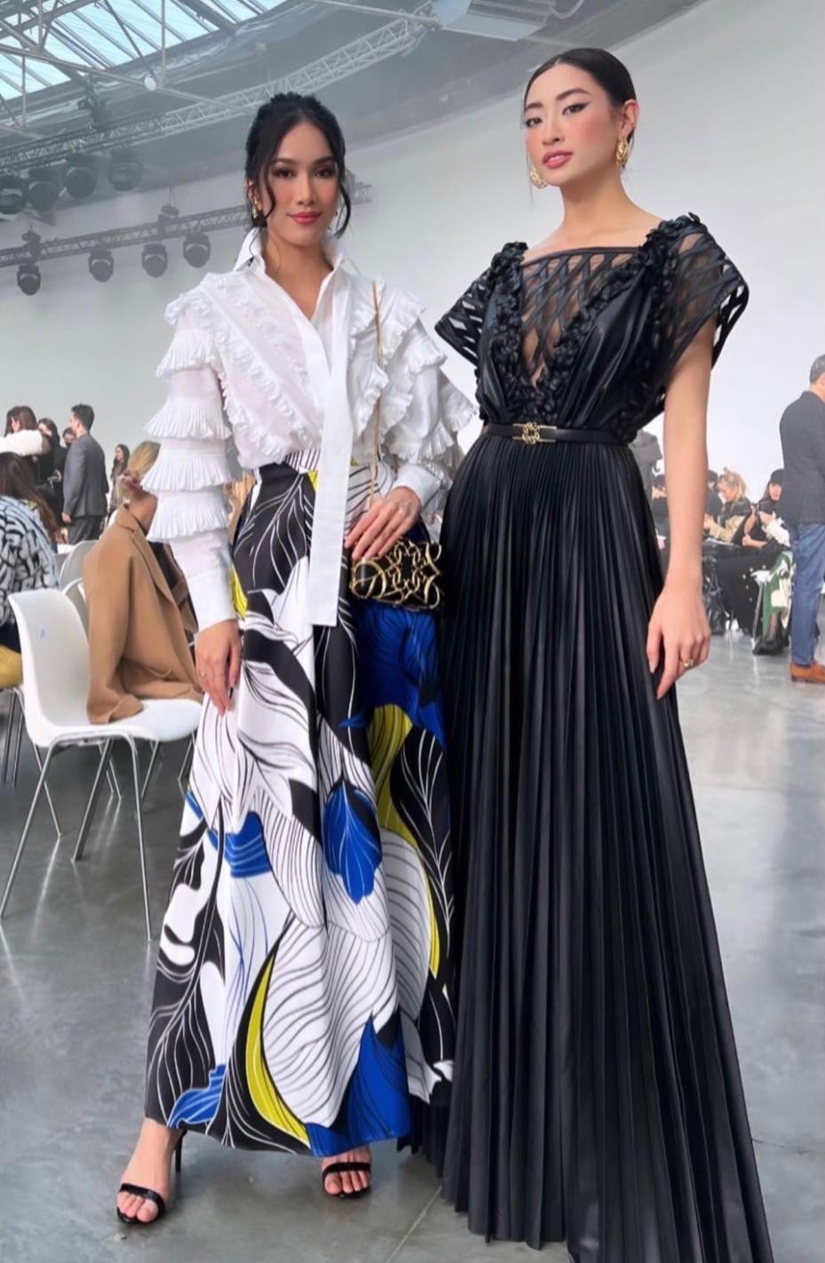 Lương Thuỳ Linh - Phương Anh xuất hiện đẳng cấp tại Paris Fashion Week khiến fan nức lòng ảnh 1
