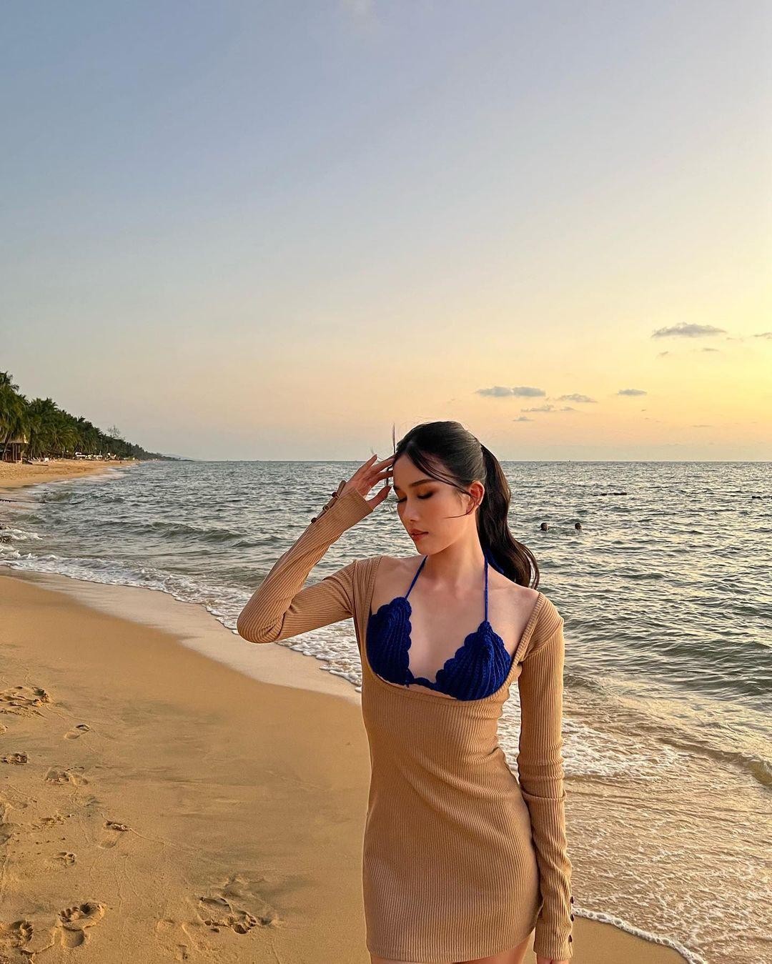 Á hậu Phương Anh khoe dáng nóng bỏng với bikini trước thềm Miss International 2022, ảnh 8