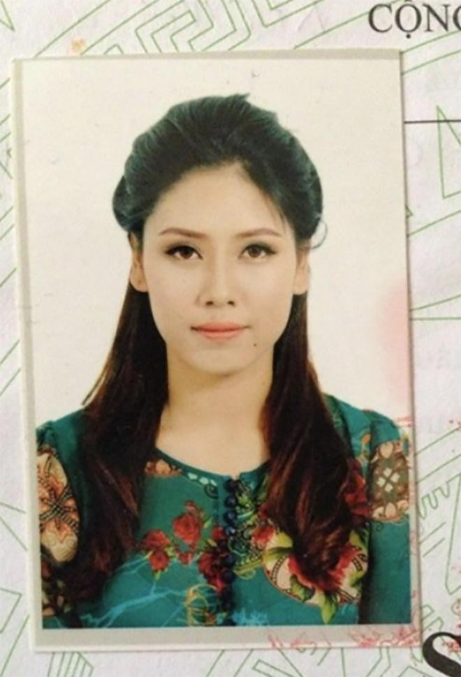 Đọ nhan sắc dàn hậu Việt qua ảnh thẻ: Tiểu Vy, Đặng Thu Thảo vẫn cực xinh đẹp khiến fans 'lụi tim' ảnh 12