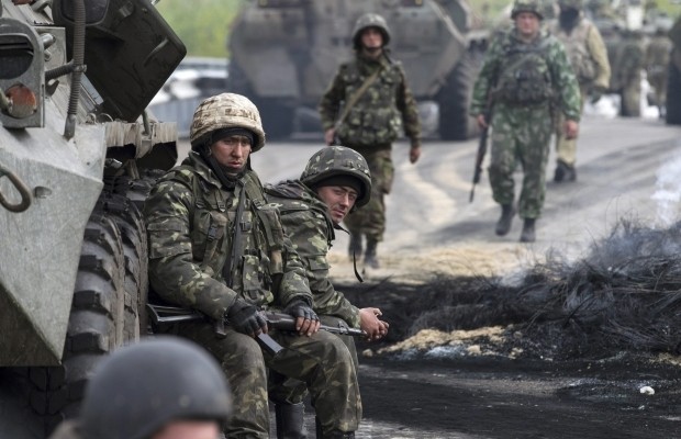 Nhìn gần cuộc tấn công của quân đội Ukraine vào Sloviansk ảnh 2