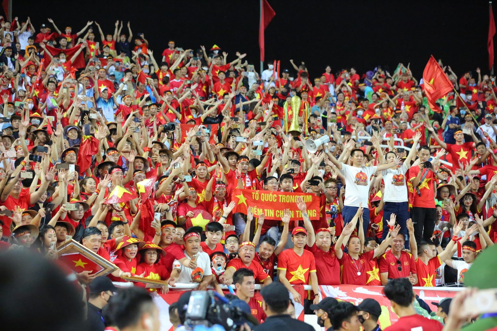 Beautiful moment: Vietnam U23 player publicizes coach Park Hang-seo to celebrate the victory - Photo 16.