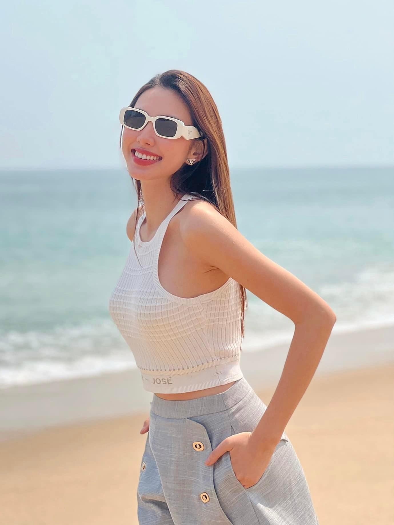 Màn biến hình ngoạn mục của Hoa hậu Thùy Tiên sau khi tạm biệt Quang Linh Vlogs ảnh 5