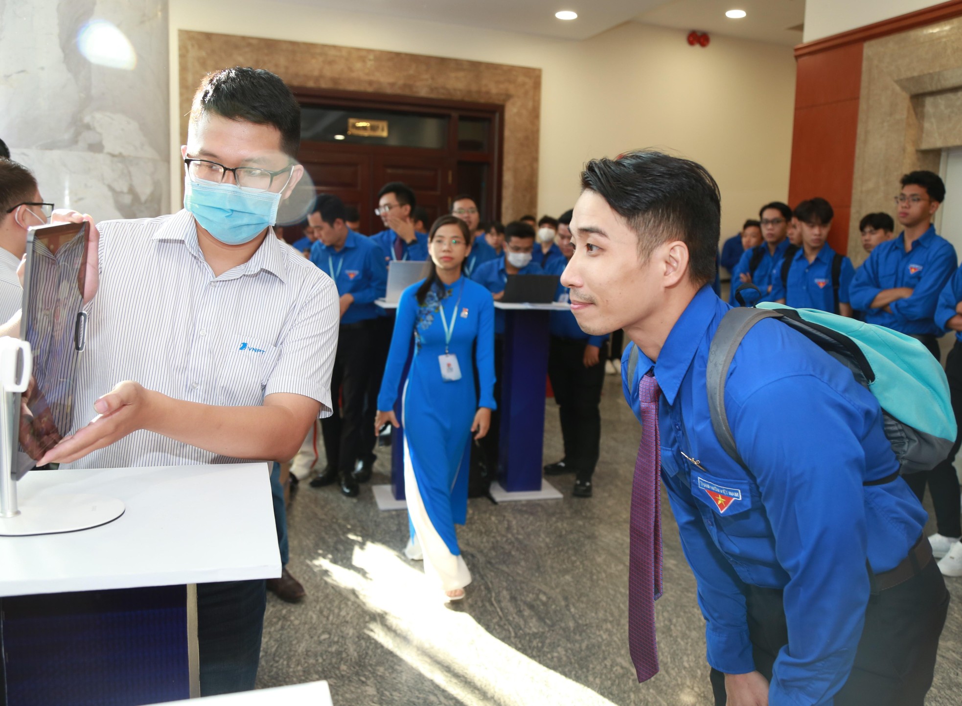 Bí thư TPHCM Nguyễn Văn Nên: 'Cái gốc để tạo nên cán bộ chính là giao việc' ảnh 4