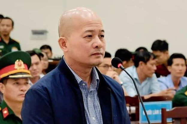 Di lý cựu Bộ trưởng Đinh La Thăng, Út ‘trọc’ vào TPHCM ảnh 1