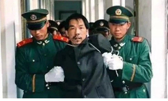 Nữ sát thủ hàng loạt ra tòa sau 20 năm chạy trốn ảnh 1