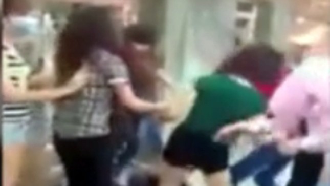10 video ‘hot’: Tàu Trung Quốc đâm ‘hội đồng’ tàu Việt Nam ảnh 10