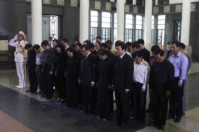 Nghẹn ngào tiễn biệt nhà văn Tô Hoài ảnh 2