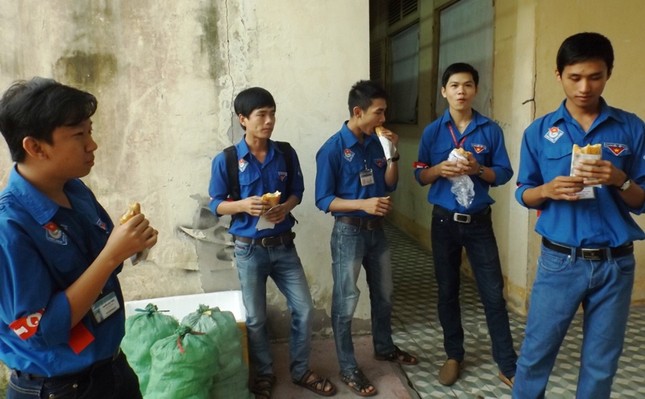 ĐH Cần Thơ ngân hàng máu sống cho người bệnh ảnh 7