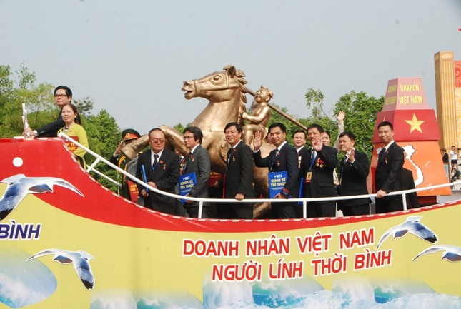 Toàn cảnh Lễ diễu binh, diễu hành kỷ niệm Quốc khánh ảnh 78