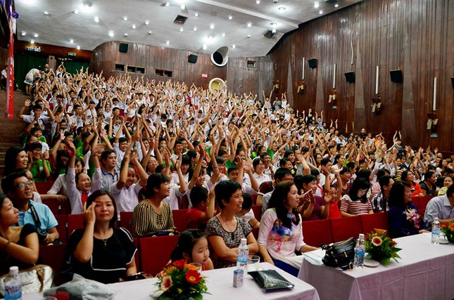 Trao giải cuộc thi ‘Viết về cuốn sách yêu thích của em’ ảnh 6