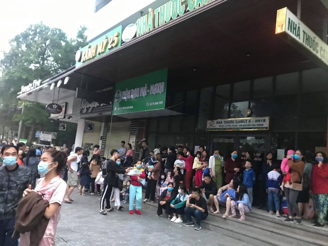 Cháy tại tầng cao chung cư Linh Đàm vào sáng sớm ảnh 2