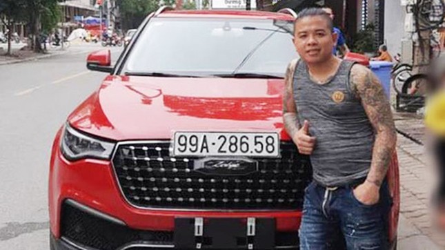 Quá khứ bất hảo của kẻ nổ súng bắn vào xe 'thánh chửi' Dương Minh Tuyền ảnh 1