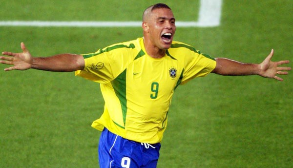 Ronaldo 'béo' hé lộ về lễ khai mạc World Cup 2018 ảnh 1