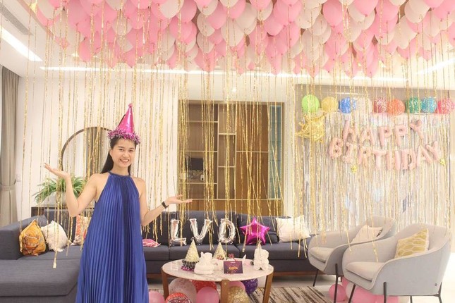 Phạm Quỳnh Anh diện bikini khoe sắc vóc mẹ 2 con, Ngô Thanh Vân liên tục thả tính trên MXH ảnh 19