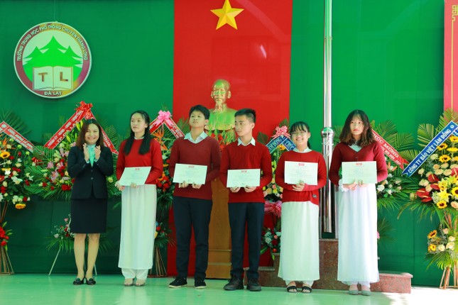 ĐH Quốc tế Sài Gòn khởi động “Quỹ phát triển tài năng” lên đến 13,2 tỷ đồng ảnh 1