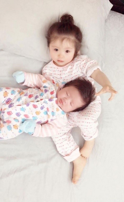 Những nhóc tỳ siêu đáng yêu nhà Sao Việt ảnh 1