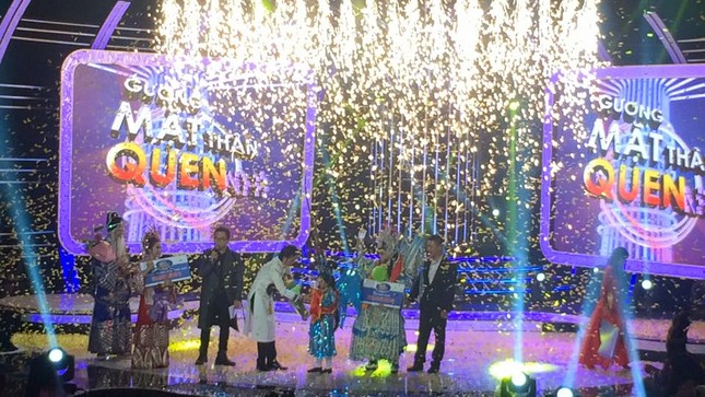 3 cặp đôi nhận 2 giải tại chung kết Gương mặt thân quen nhí ảnh 1