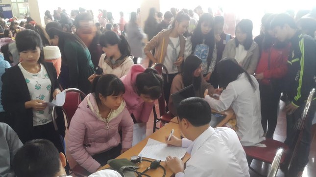 Náo nhiệt Chủ Nhật Đỏ trên Đất Tổ ảnh 5