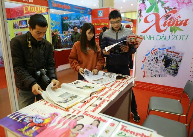 Tiền Phong tham gia Hội báo Xuân Hà Nội 2017 ảnh 2