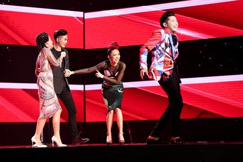 Giọng hát Việt 2017: Sân khấu âm nhạc hay rạp xiếc? ảnh 7