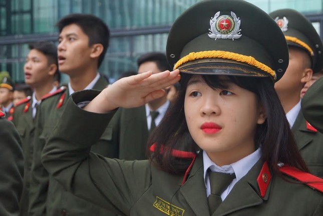 Tuổi trẻ Công an sôi nổi hưởng ứng Tháng Thanh niên ảnh 2