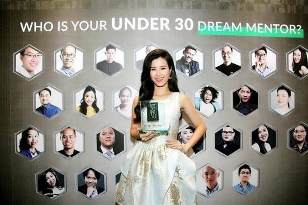 Đông Nhi có xứng đáng lọt top 50 phụ nữ ảnh hưởng nhất Việt Nam? ảnh 1