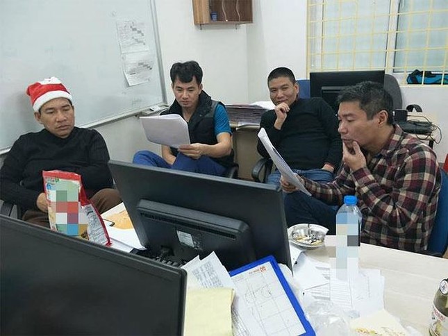 Tin Showbiz 22/12: Thực hư ảnh hậu trường Táo quân gây xôn xao ảnh 1