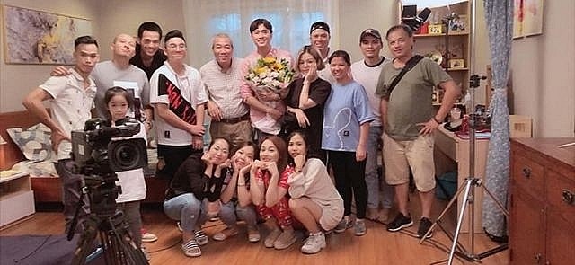 Vũ sở khanh nghẹn ngào nói lời chia tay ‘Về nhà đi con’ ảnh 1