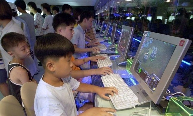 Người trẻ Hàn đau đầu 'vật lộn' với chứng nghiện game, smartphone ảnh 2