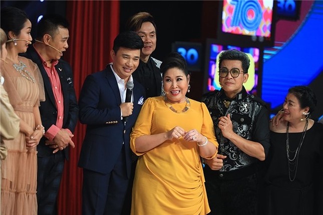Showbiz 3/9: Vừa nhận danh hiệu NSND, Minh Hằng đã gặp nạn ảnh 1