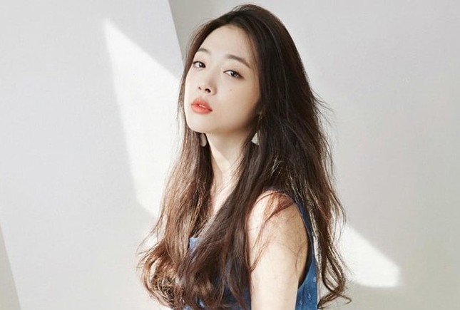 Showbiz 15/10: Hé lộ 17 điều Sulli muốn thực hiện trước khi qua đời ảnh 3