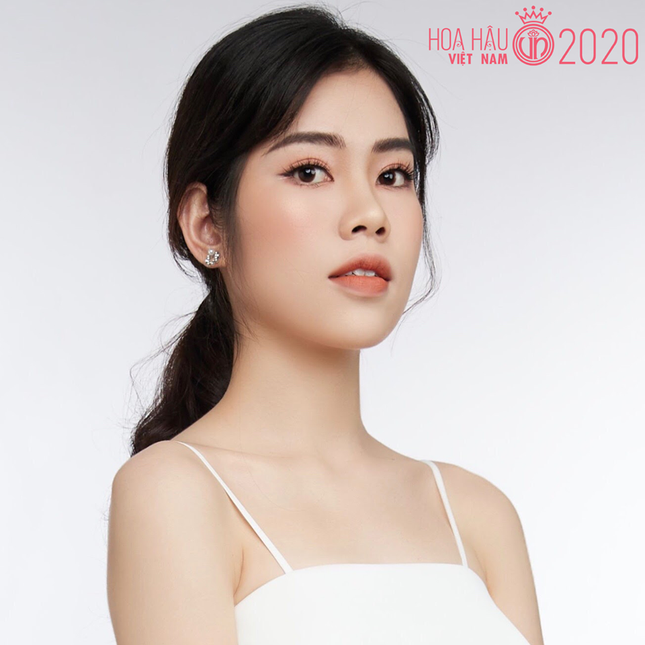Nữ sinh Hàng không ghi danh tại Hoa hậu Việt Nam 2020 ảnh 1